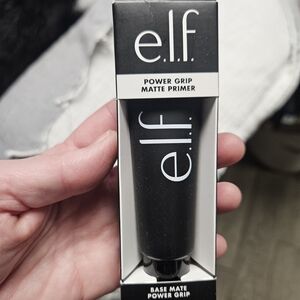 ELF Power Grip Matte Primer - Black